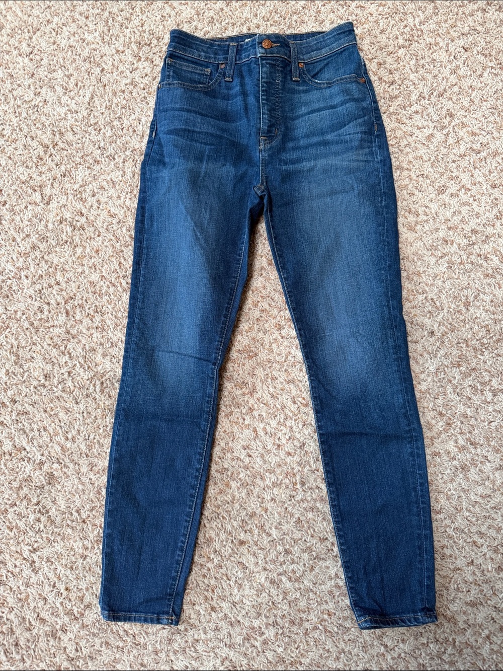 Classic Curvy High-Rise Dark Blue Women’s Skinny Jeans